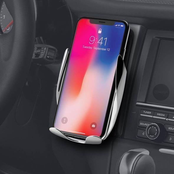 Automatic Clamping Car Charger | Wireless Charging & Secure Hold