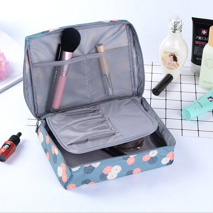 Travel Cosmetic Organizer Bag | Compact & Stylish Storage